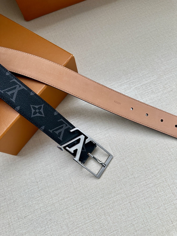 激安ルイヴィトンベルト内部構造